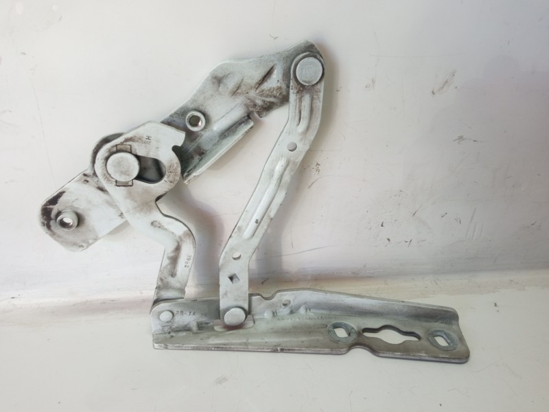 Recambio de bisagra derecha para ford tourneo connect 1.6 tdci cat referencia OEM IAM AM5116800AGRH AM5116800AGRH 