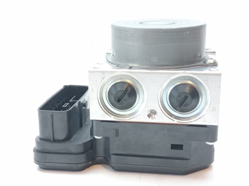 Recambio de abs para toyota c-hr hybrid advance referencia OEM IAM 11304041570 4451010110 