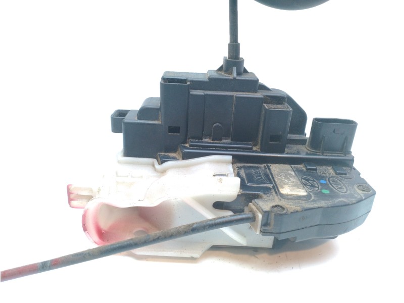 Recambio de cerradura puerta trasera derecha para kia cee´d 1.6 crdi cat referencia OEM IAM 814201H000  