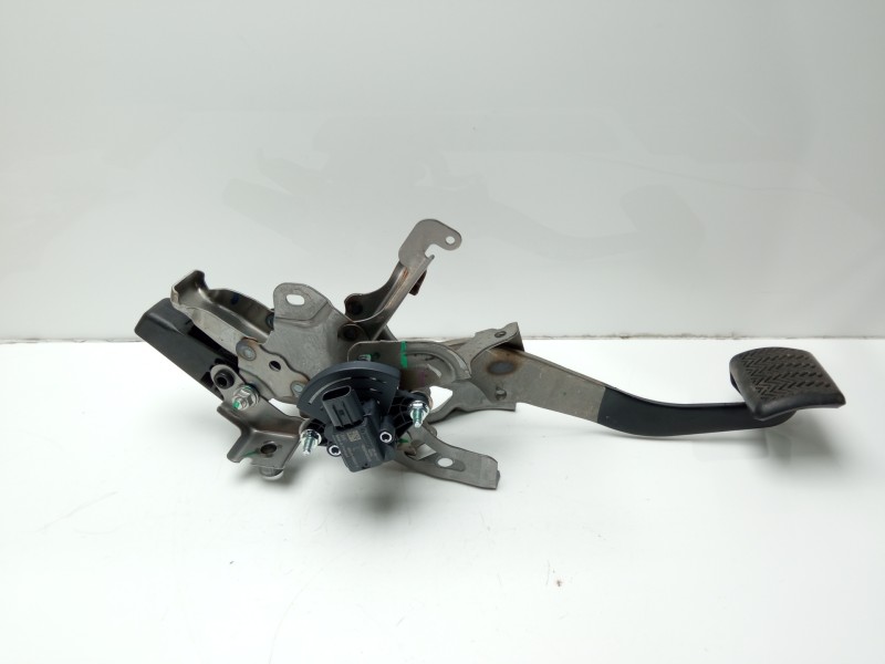 Recambio de pedal freno para toyota yaris active referencia OEM IAM 47110K0030 0265011628 
