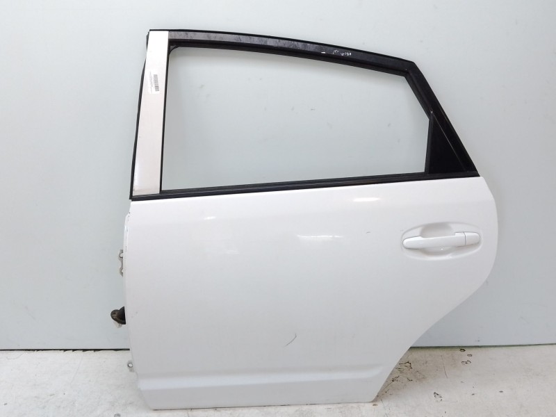 Recambio de puerta trasera izquierda para toyota prius (nhw20) 1.5 cat referencia OEM IAM 6700447080  