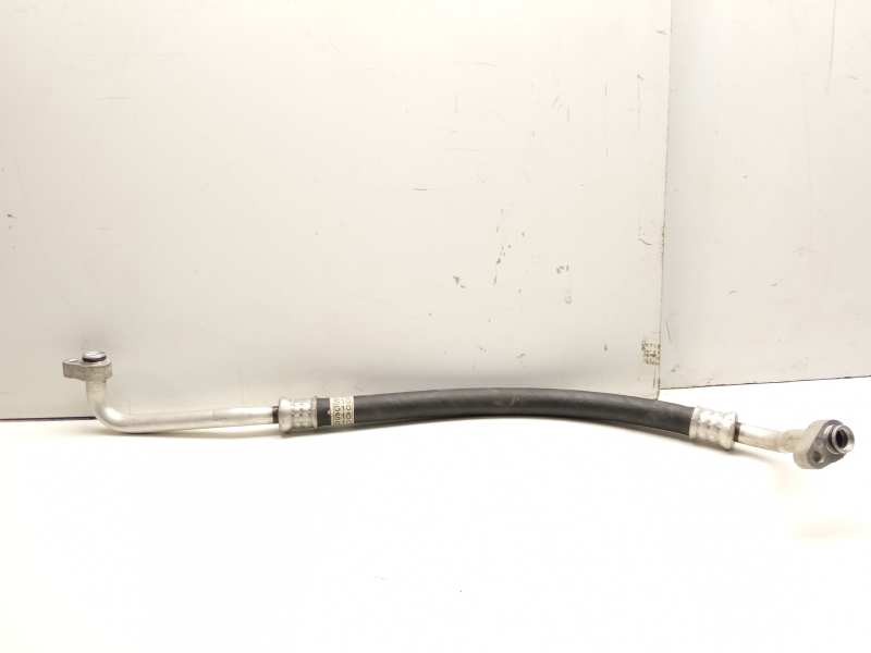 Recambio de tubos aire acondicionado para toyota rav 4 advance hybrid referencia OEM IAM 8870442710  