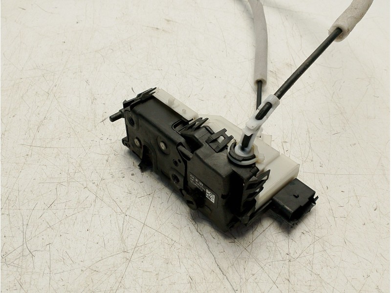 Recambio de cerradura puerta trasera derecha para citroën jumpy referencia OEM IAM 9681336180  