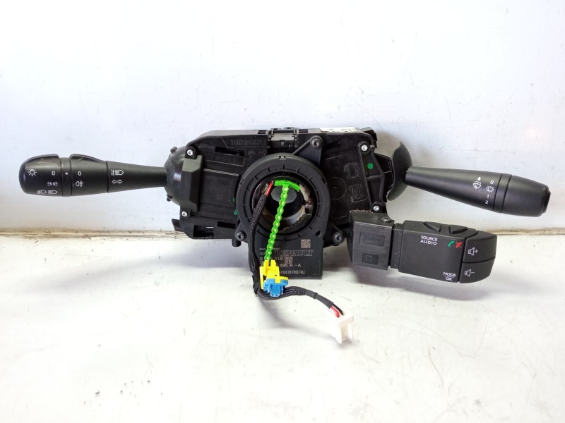 Recambio de mando luces para dacia dokker express ambiance referencia OEM IAM 255670736R  