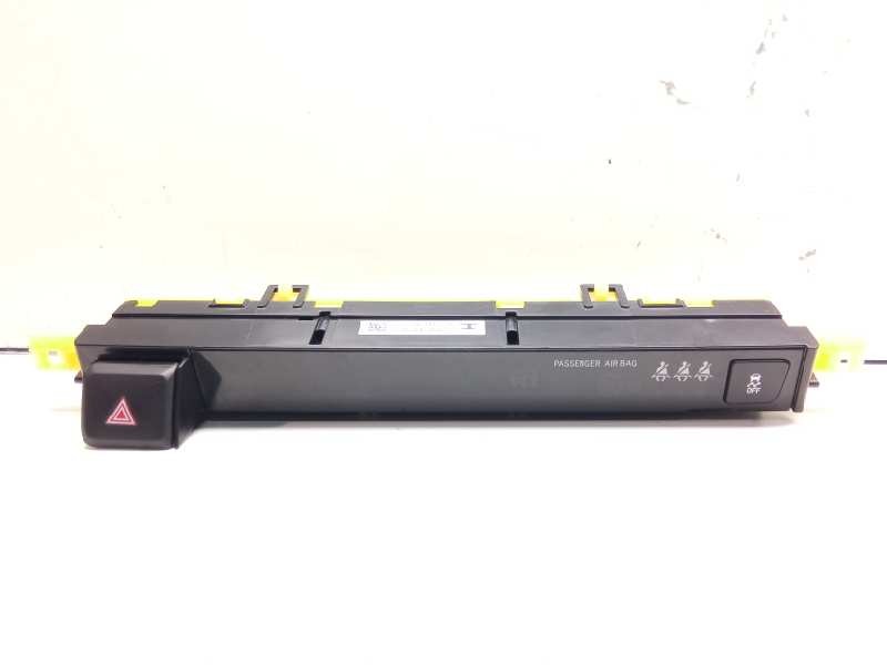 Recambio de pantalla multifuncion para toyota rav 4 advance hybrid referencia OEM IAM 8395042220  