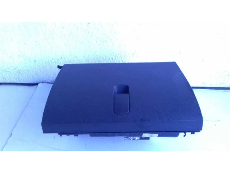 Recambio de guantera para skoda fabia like referencia OEM IAM 6V1857097M  