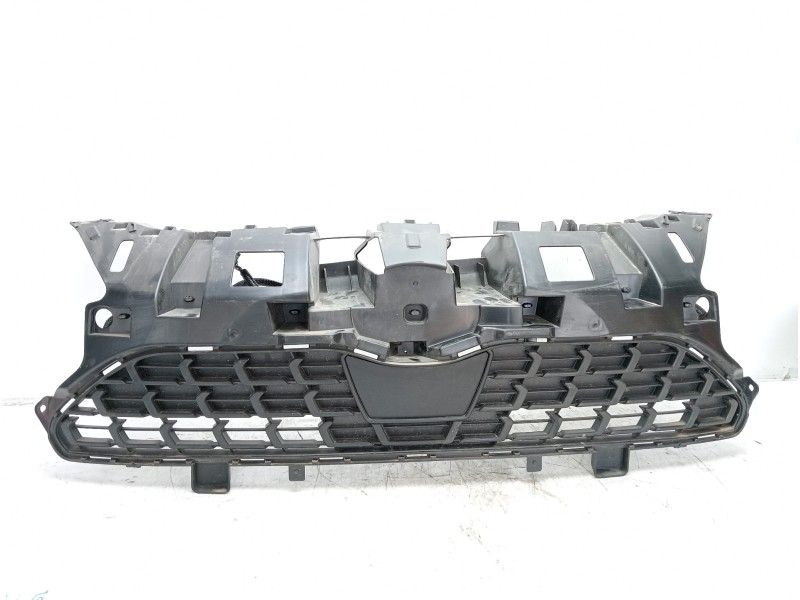 Recambio de calandra delantera de radiador para toyota yaris active referencia OEM IAM 531010DB30  