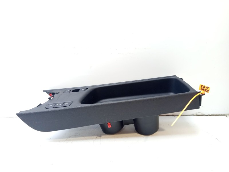 Recambio de moldura para toyota yaris cross (mxp_) 1.5 hybrid (mxpj10) referencia OEM IAM 58822K0030C0  