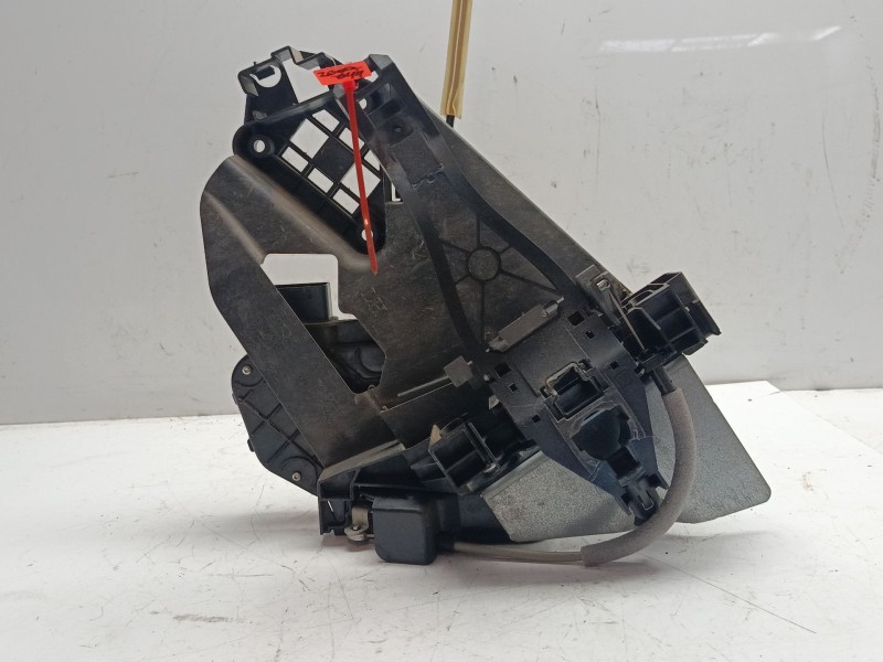 Recambio de cerradura puerta trasera izquierda para volvo xc60 i suv (156) t6 awd referencia OEM IAM 31253918  