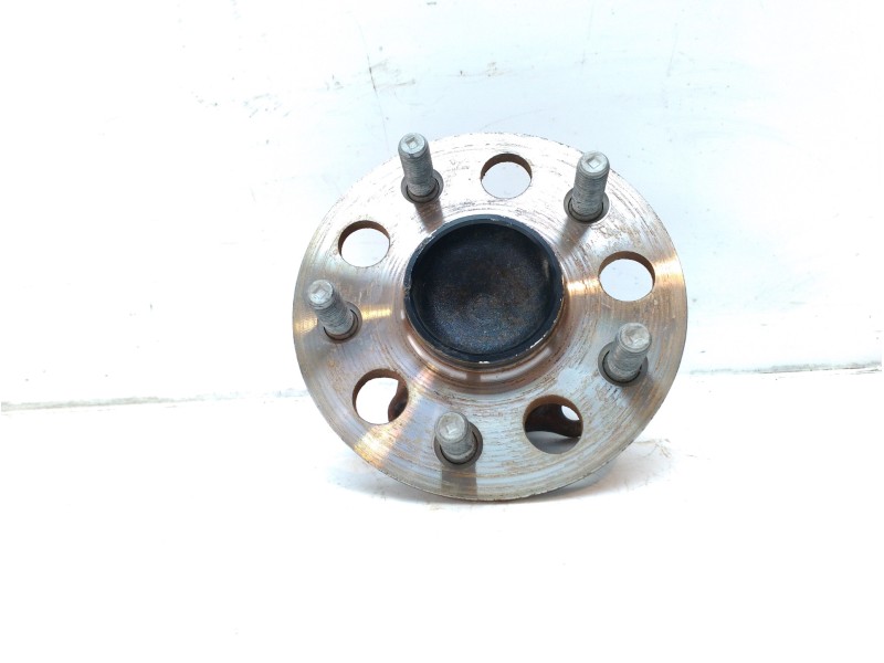 Recambio de buje para toyota corolla (e21) hybrid advance referencia OEM IAM 4245002270 89544F4010 