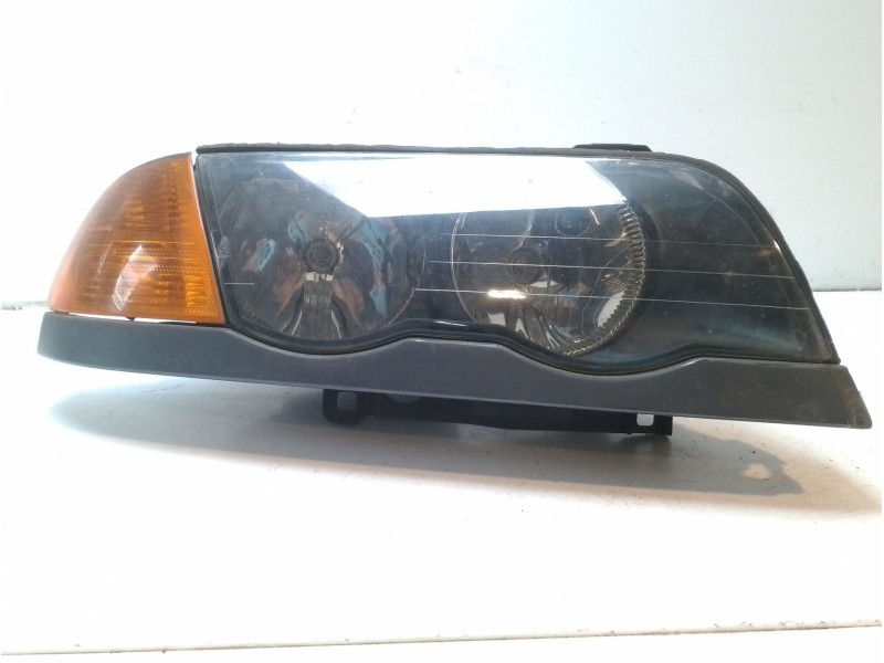 Recambio de faro derecho para bmw 3 (e46) 320 d referencia OEM IAM 63126902746  