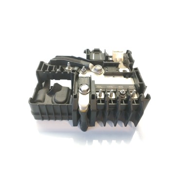 CAJA RELES / FUSIBLES 13491092 