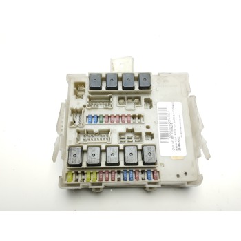 CAJA RELES / FUSIBLES 284B6EB30C 