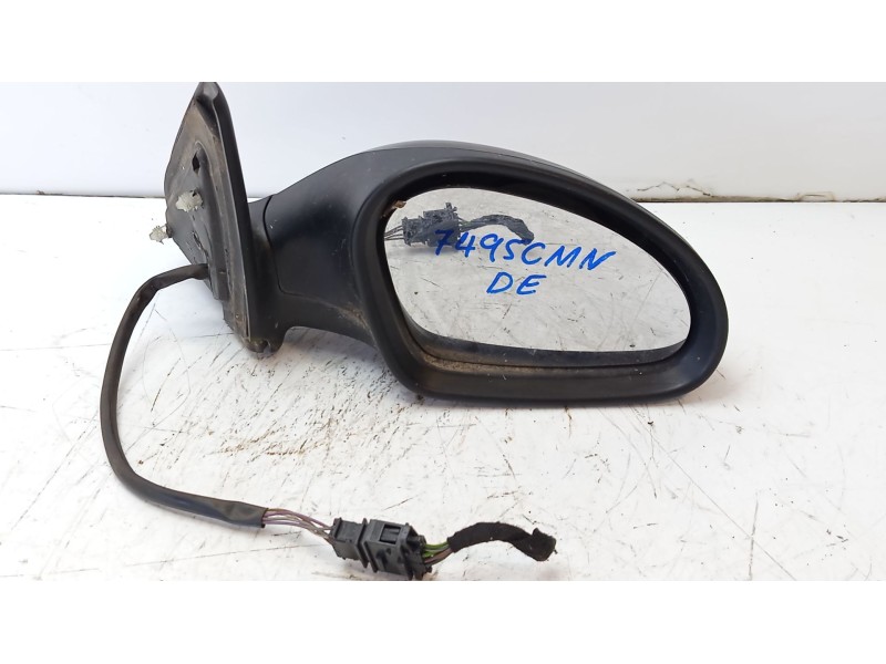 Recambio de retrovisor derecho para seat leon (1m1) referencia OEM IAM 1M1857508K  