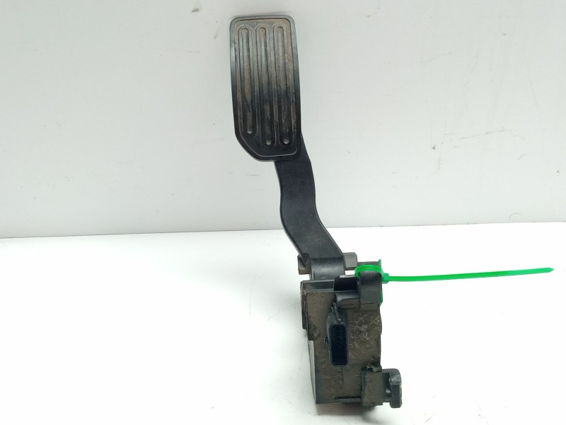 Recambio de pedal acelerador para nissan note acenta referencia OEM IAM 180021HMOB 22814A 