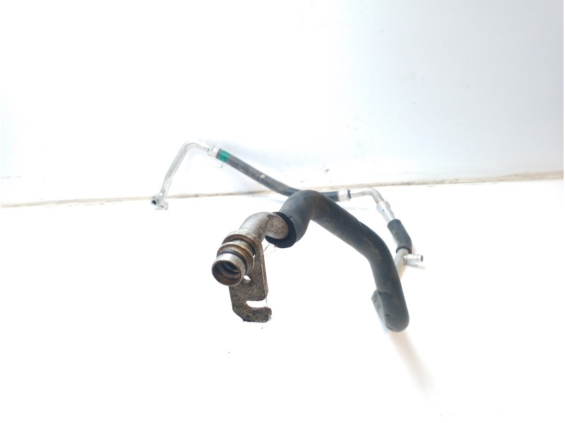 Recambio de tubo para toyota c-hr referencia OEM IAM 8870702510  