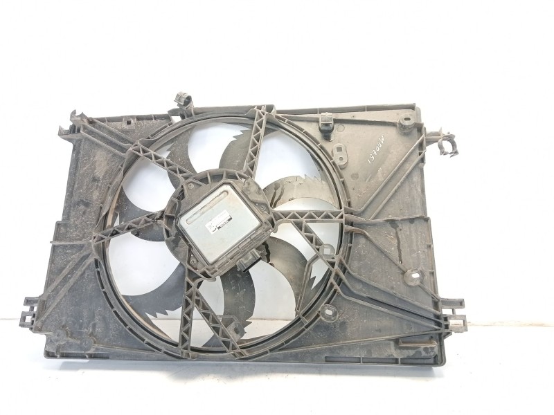 Recambio de electroventilador para toyota rav4 referencia OEM IAM 1636331500  1636331500