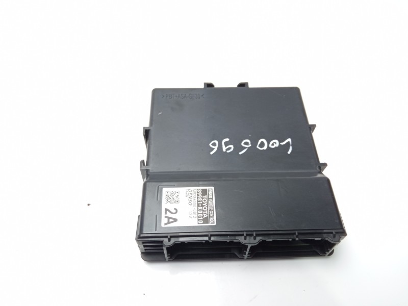 Recambio de modulo electronico para toyota yaris active referencia OEM IAM 89981K0010 MB2860000012 