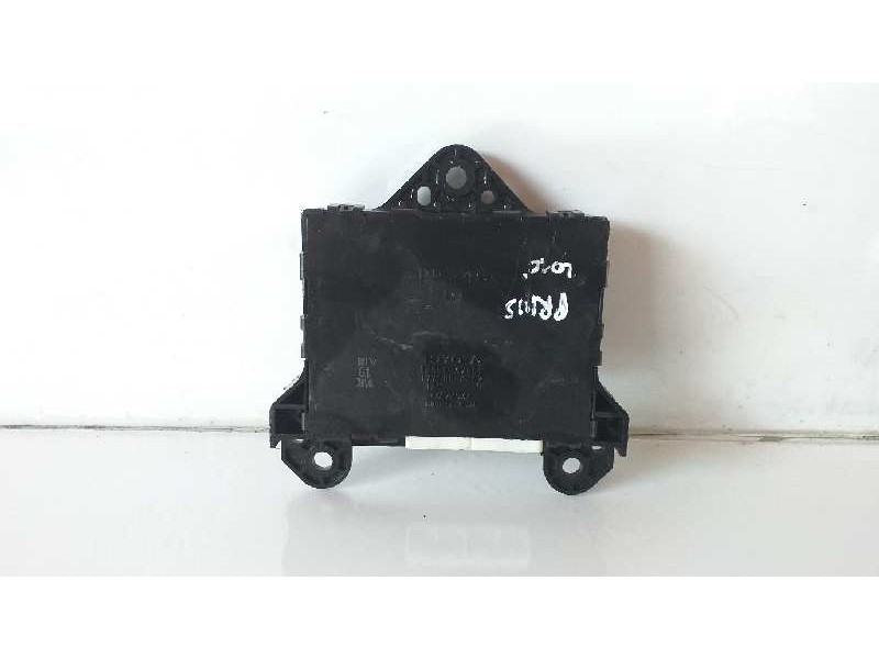 Recambio de modulo electronico para toyota prius (nhw30) advance referencia OEM IAM 8865047051 1776003362 