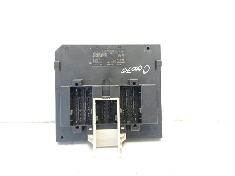 Recambio de modulo electronico para seat leon (5f1) referencia OEM IAM 5Q0937084CQ  