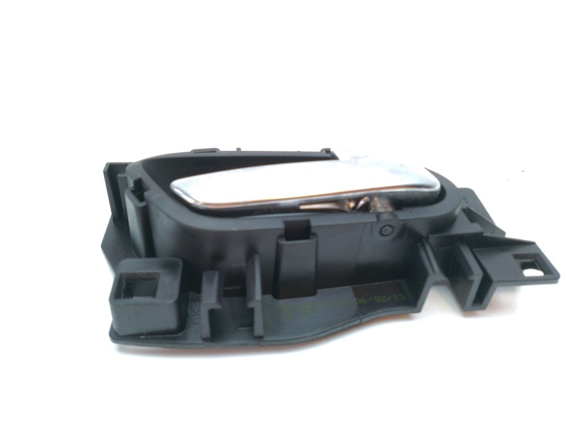 Recambio de maneta interior trasera derecha para peugeot 208 1.4 hdi fap referencia OEM IAM 96605253VV  