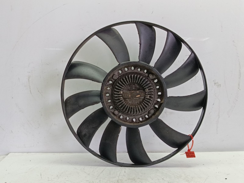 Recambio de electroventilador para audi a4 b5 avant (8d5) 1.8 referencia OEM IAM 058121301B  