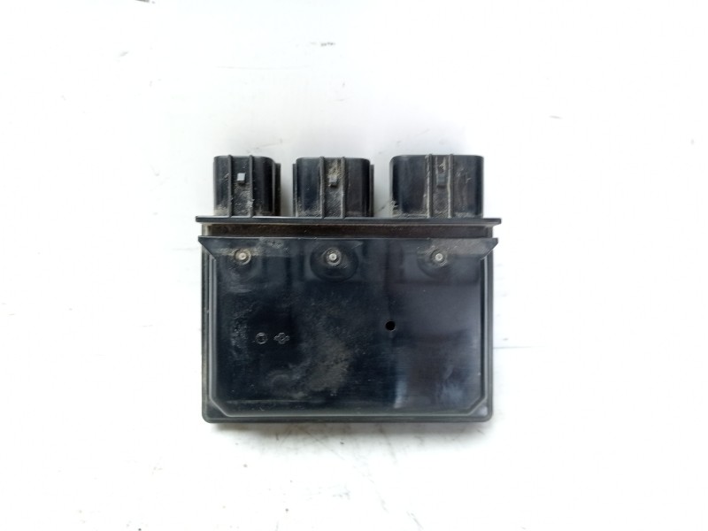 Recambio de centralita motor uce para kawasaki ninja 650 referencia OEM IAM 270020025  