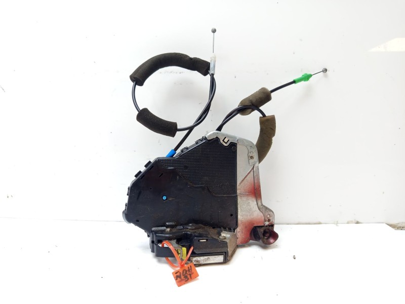 Recambio de cerradura puerta delantera izquierda para lexus is200 (ds2/is2) referencia OEM IAM 6904053100  