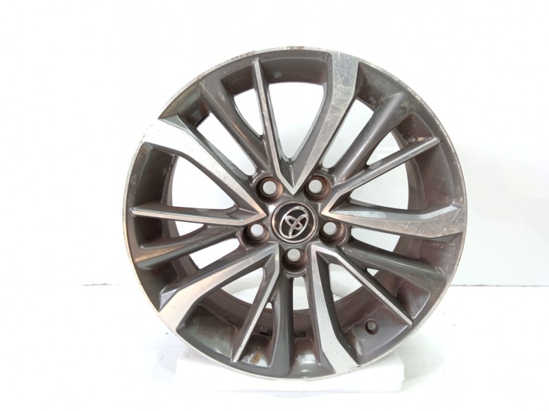 Recambio de llanta para toyota avensis touring sports business advance referencia OEM IAM 4261105370 HL810411GY02 17X7J