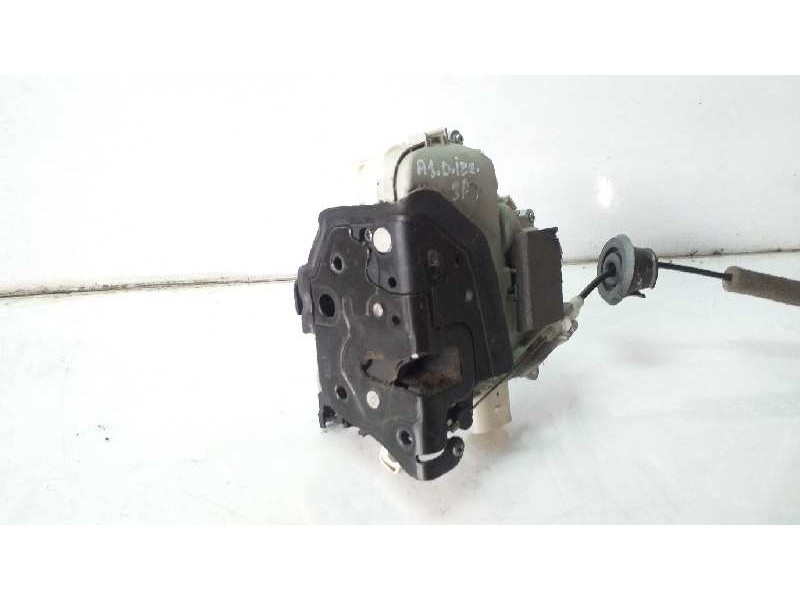 Recambio de cerradura puerta delantera izquierda para audi a1 sportback (8xa) ambition referencia OEM IAM 8J1837015C  