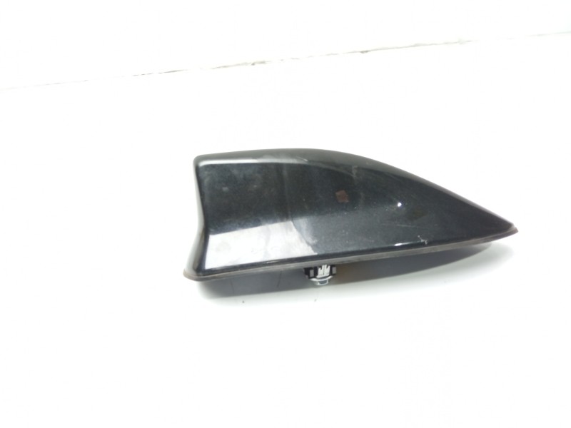 Recambio de antena para toyota yaris active referencia OEM IAM 867600D010  