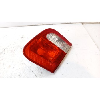 PILOTO TRASERO DERECHO INTERIOR 63218364924 