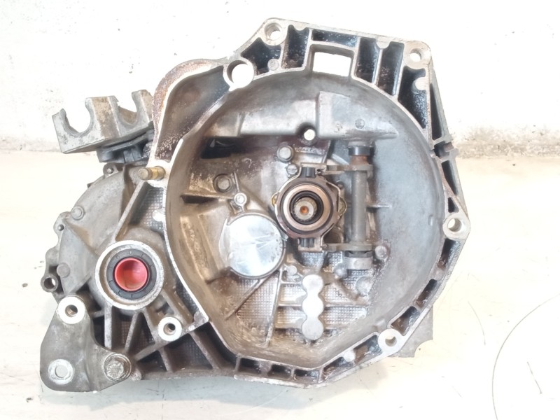 Recambio de caja cambios para fiat punto berlina (188) 1.9 d elx (i) referencia OEM IAM 46749869  