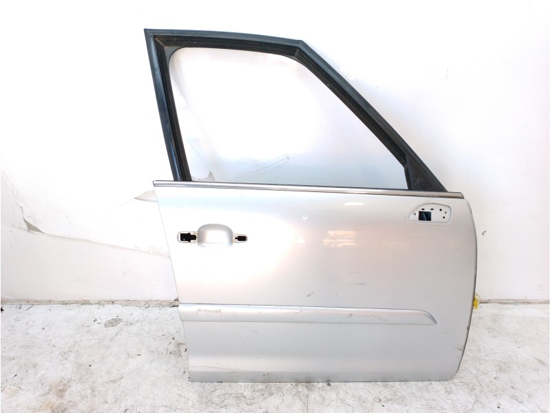 Recambio de puerta delantera derecha para citroën c4 berlina 1.6 hdi cat (9hy / dv6ted4) referencia OEM IAM 9004Y0  
