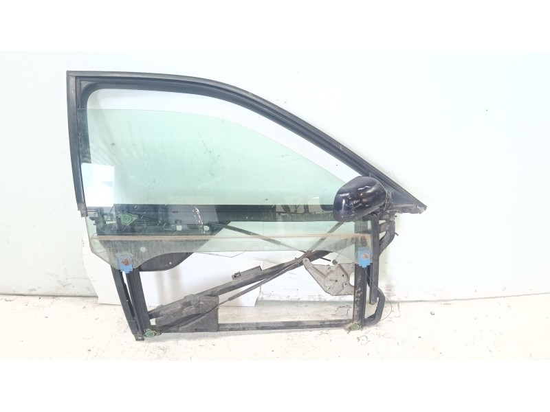 Recambio de elevalunas delantero derecho para audi a3 (8l1) 1.6 referencia OEM IAM 8L3837754A 8L3837440B 