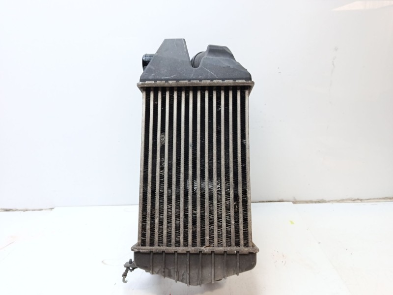 Recambio de intercooler para opel astra h gtc (a04) 1.9 cdti 16v (l08) referencia OEM IAM 13213402  