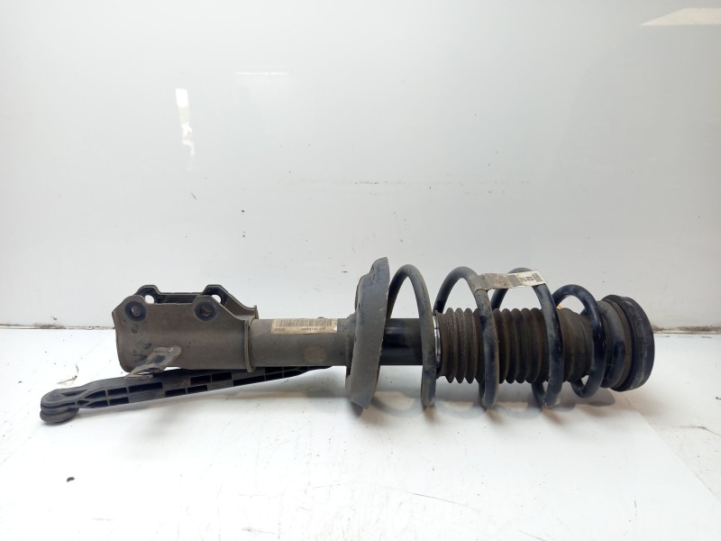 Recambio de amortiguador delantero derecho para chevrolet cruze hatchback referencia OEM IAM 13337808  