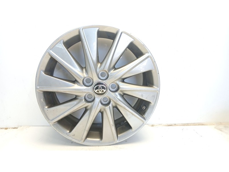 Recambio de llanta para toyota yaris (_p21_, _pa1_, _ph1_) 1.5 hybrid (mxph10) referencia OEM IAM 42611YP500  