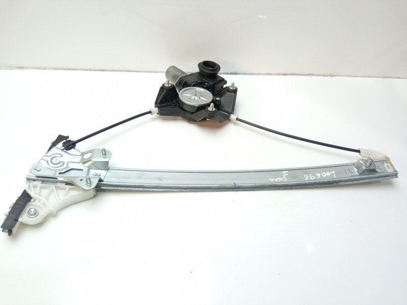 Recambio de elevalunas delantero izquierdo para toyota yaris active referencia OEM IAM 85720K0020  