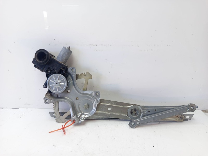 Recambio de elevalunas trasero derecho para lexus nx 300h 2wd referencia OEM IAM 8571078021  