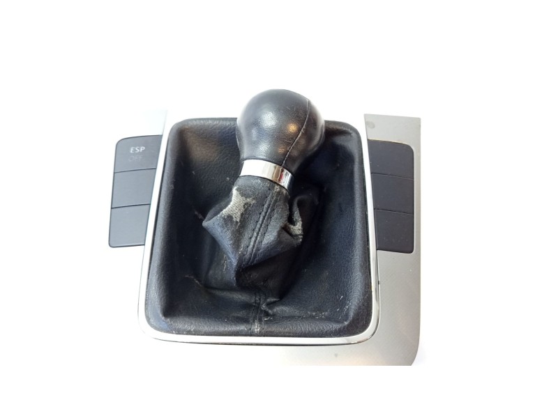 Recambio de pomo palanca cambio para volkswagen passat berlina (3c2) referencia OEM IAM EC0711113DMEK  