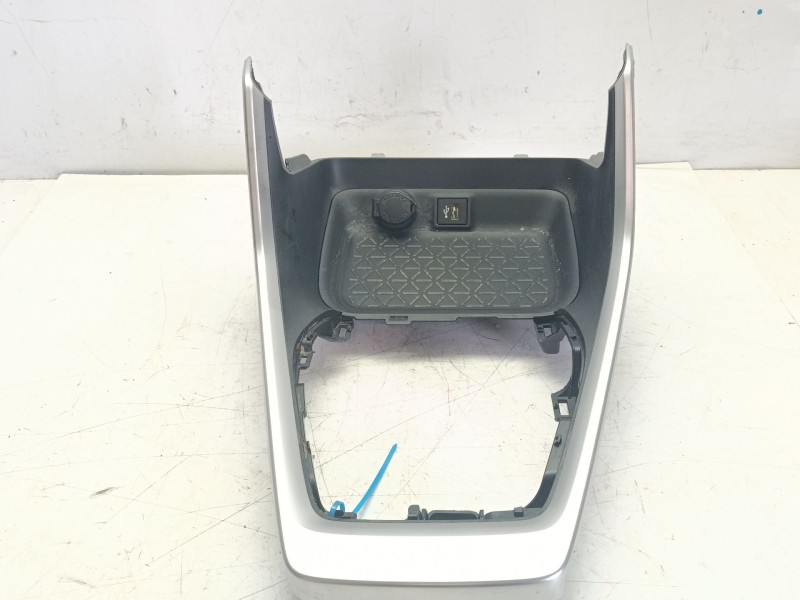 Recambio de moldura para toyota rav 4 v (_a5_, _h5_) 2.5 hybrid (axah52) referencia OEM IAM 5880542080  