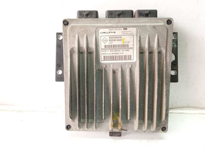Recambio de centralita motor uce para renault clio iii expression referencia OEM IAM 8200399038 8200619409 