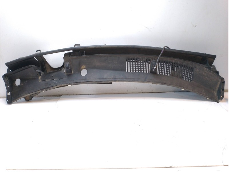Recambio de torpedo para toyota yaris referencia OEM IAM 557080D521  