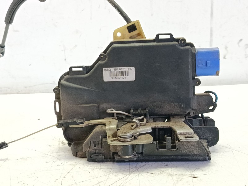 Recambio de cerradura puerta delantera derecha para seat leon (1m1) 1.9 tdi referencia OEM IAM 3B1837016AD  