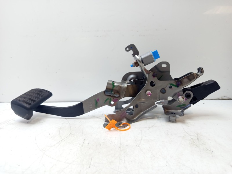 Recambio de pedal freno para toyota yaris cross (mxp_) 1.5 hybrid (mxpj10) referencia OEM IAM 47110K0031  