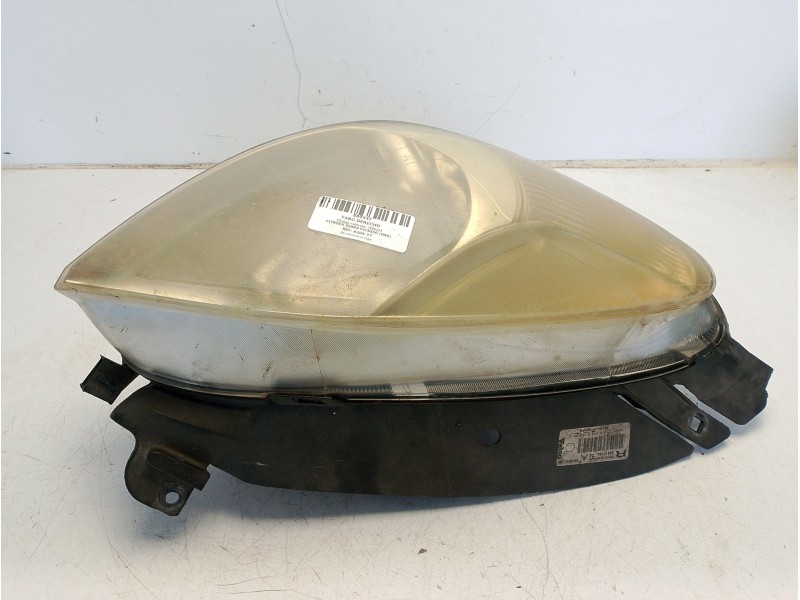 Recambio de faro derecho para citroën xsara picasso (n68) 1.6 hdi referencia OEM IAM 620637  