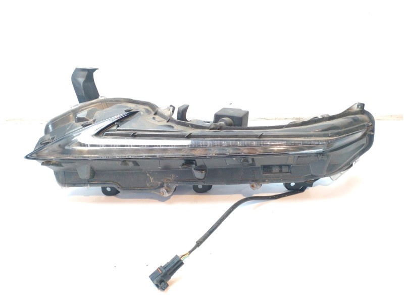 Recambio de faro izquierdo para lexus nx referencia OEM IAM 8162078040  