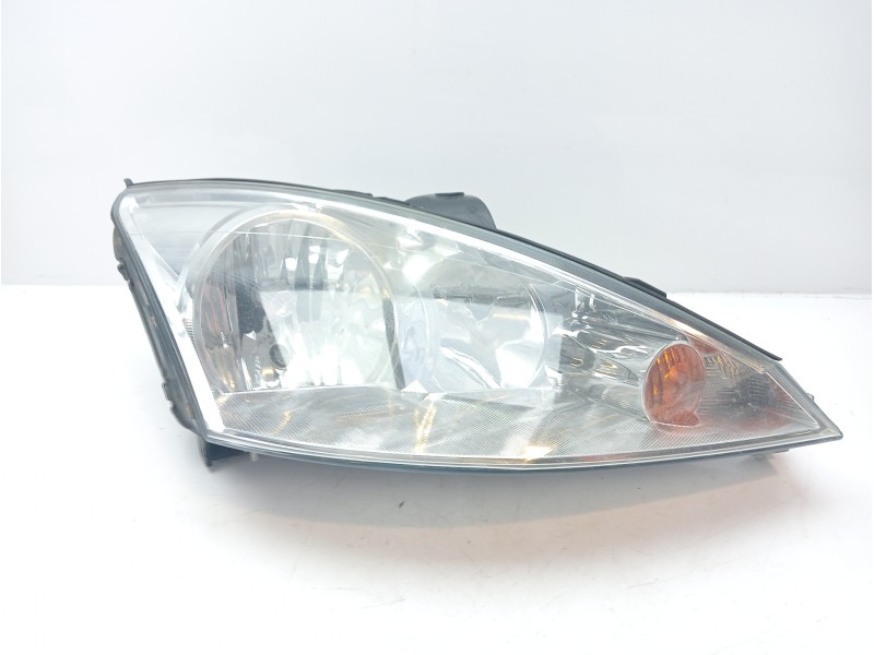 Recambio de faro derecho para ford focus berlina (cak) ambiente referencia OEM IAM 2M5113W029BE  