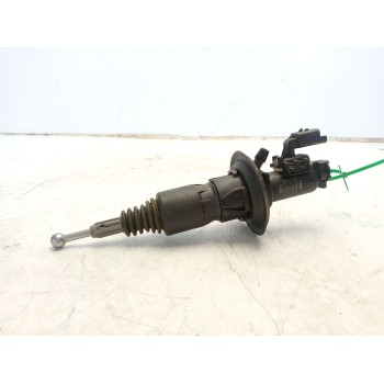 BOMBIN EMBRAGUE SU001B2131 